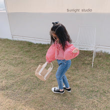 將圖片載入圖庫檢視器 【Y202018】2020春款韓版娃娃領襯衫女童寶寶可愛燈籠袖娃娃衫襯衣-20200304