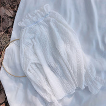 將圖片載入圖庫檢視器 【Y202037】2020春季新款韓版女童全蕾絲打底衫花朵鏤空甜美打底上衣-20200220